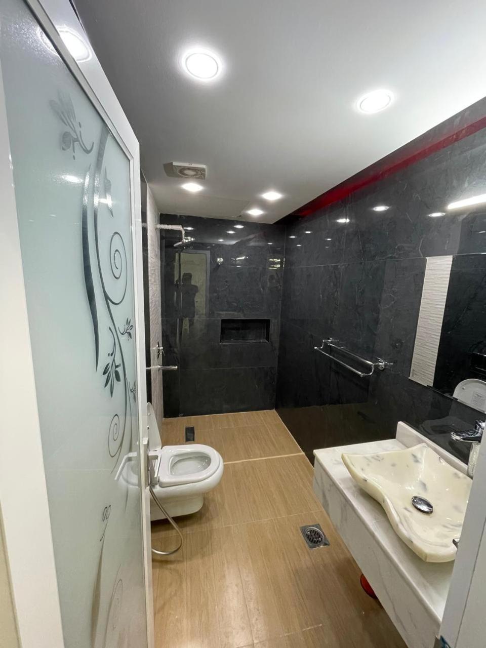 Garden Villa, Rawda 3,Αϊμάν Εξωτερικό φωτογραφία